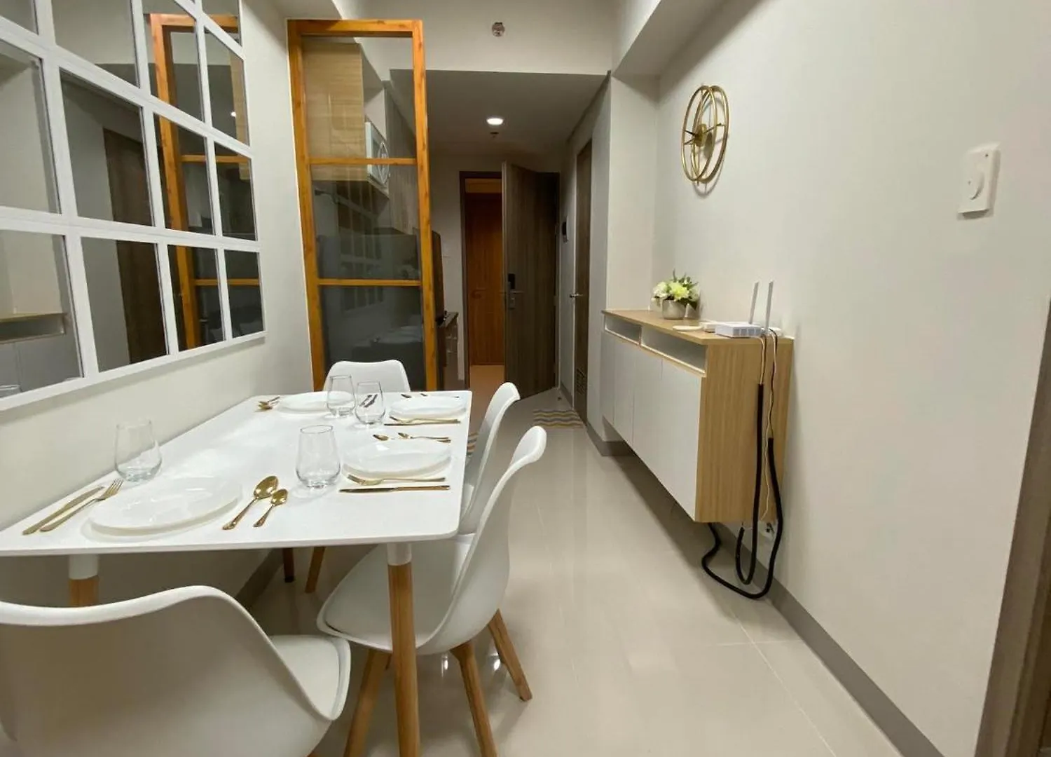 Happy Sunshine Staycation Moa Near Airport Manila Apartment