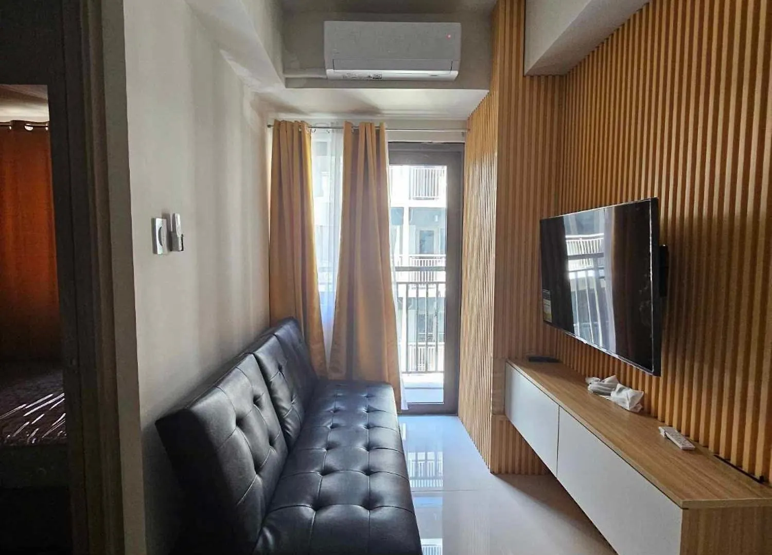 Happy Sunshine Staycation Moa Near Airport Manila Philippines